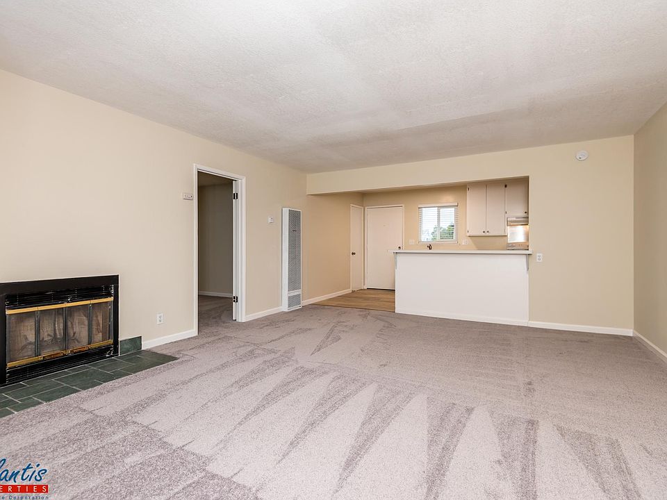 1st image of 217 Oakland Ave APT 6