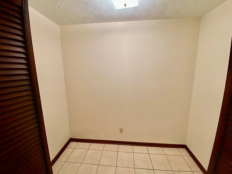 3925 Halehaven Dr — Photo 21