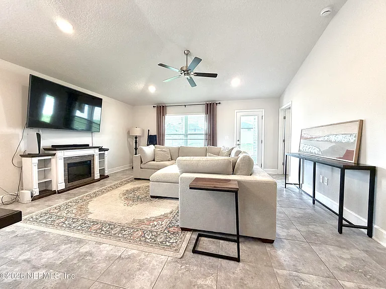 3085 Laurel Springs Dr — Photo 11