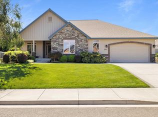 3812 Santa Anna Loop, Pasco, WA 99301