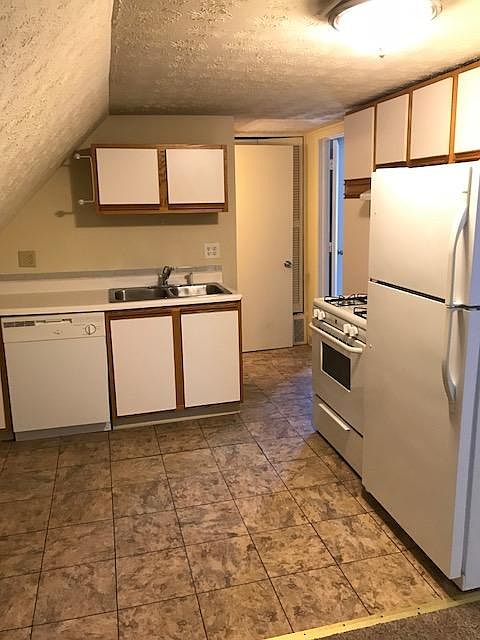 26D- Kitchen