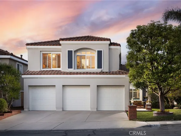 547 S Eveningsong Ln, Anaheim, CA 92808