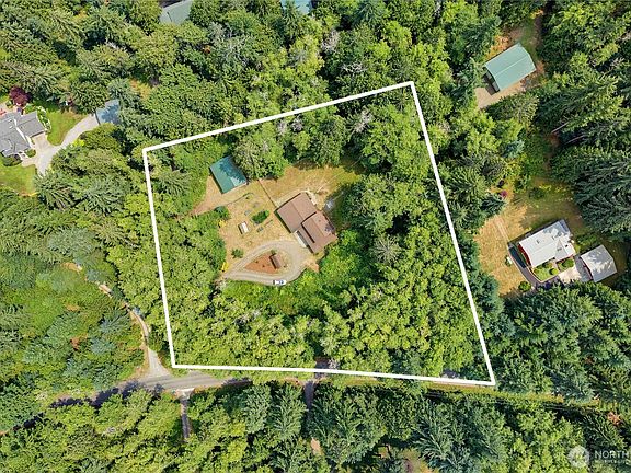 3rd image of 30978 Old Hansville Road NE