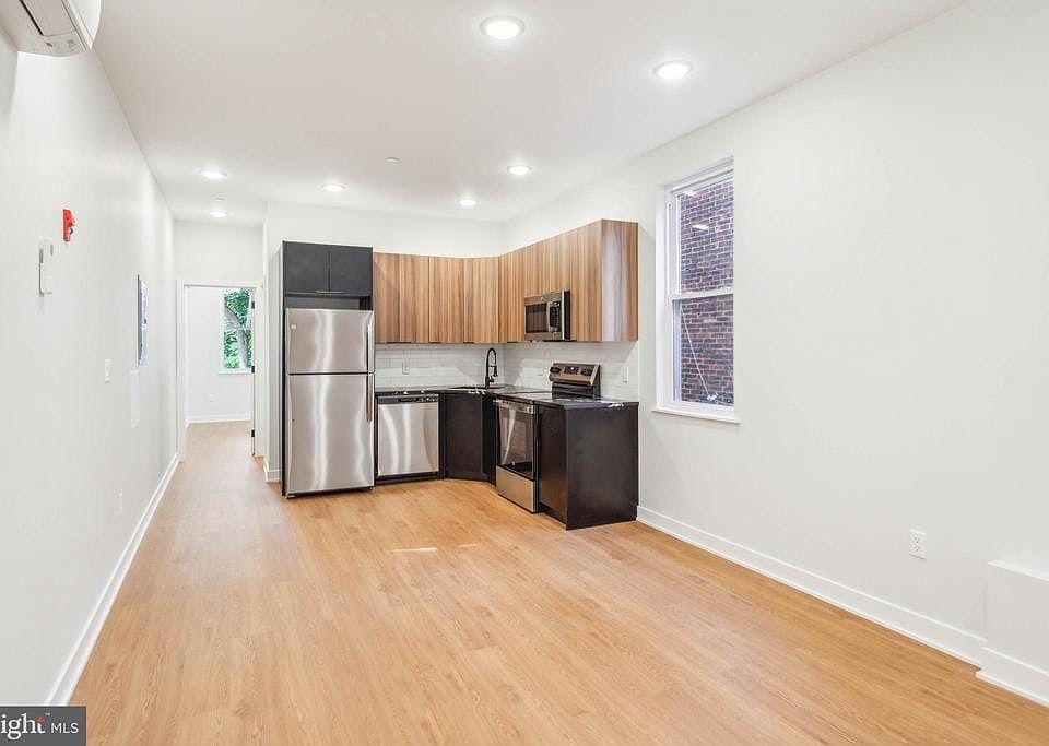 1st image of 4145 W Girard Ave #12