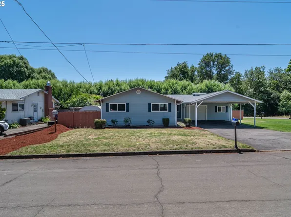 1595 NW Martin Ave, Roseburg, OR 97471