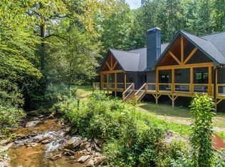 305 Tusquittee Xing, Hayesville, NC 28904