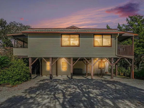 2304 Perrin Dr., North Myrtle Beach, SC 29582