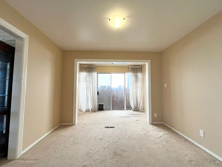 1317 Magnolia Ave — Photo 11