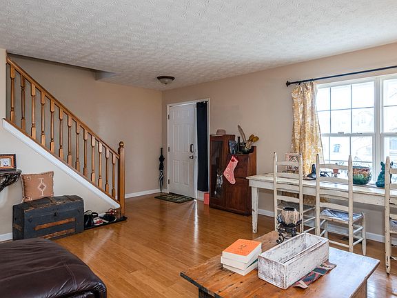 4th image of 5733 Venison Way