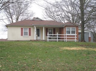 1107 Old Saint Marys Rd, Perryville, MO 63775