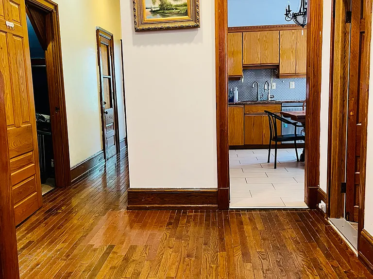 320 S 44th St #2R — Photo 2
