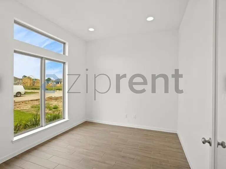 30243 Gold Finch Pl — Photo 4