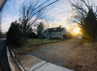 8432 Leaf Rd, Alexandria, VA 22309