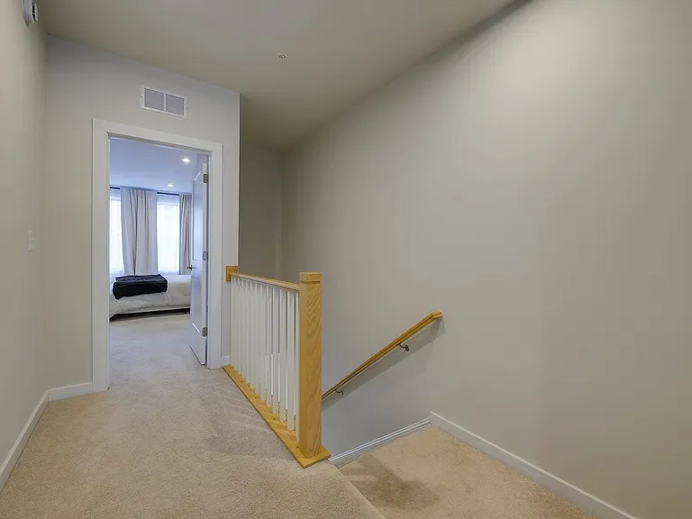 203A Park Central Ter — Photo 9