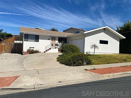 7734 Peacock Dr Photo 1