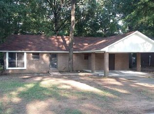 8 Brier Springs Dr, Conway, AR 72034
