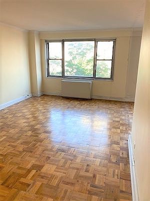 4th image of 353 E 83rd St APT 14G