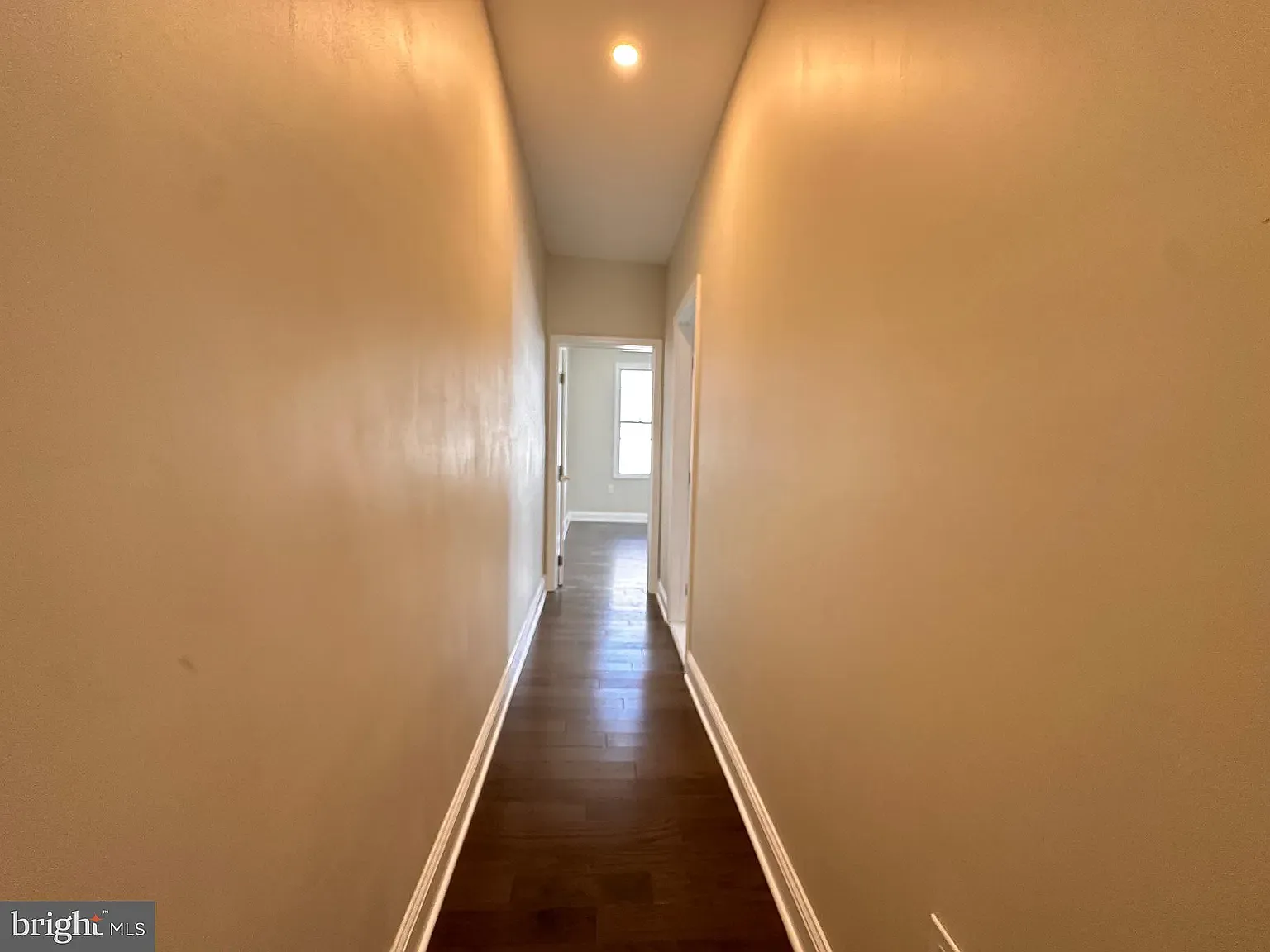 1822 S 22nd St — Photo 3