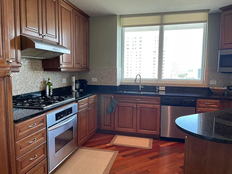 450 Knights Run Ave #901 — Photo 6