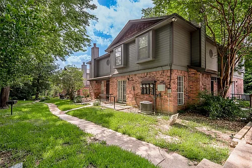 1228 Avenue O #H Photo 1