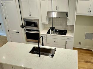 1626 Bridgeton Dr, Jacksonville, FL 32207