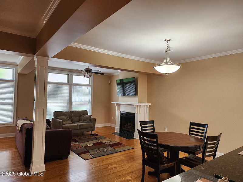 5th image of 146 High Rock Avenue