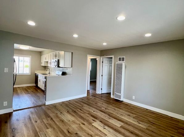 6-1720 Cerritos Ave #6