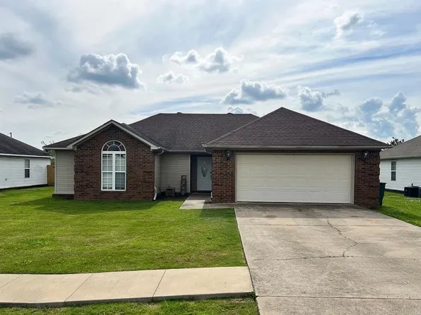 227 N Oak St, Brookland, AR 72417