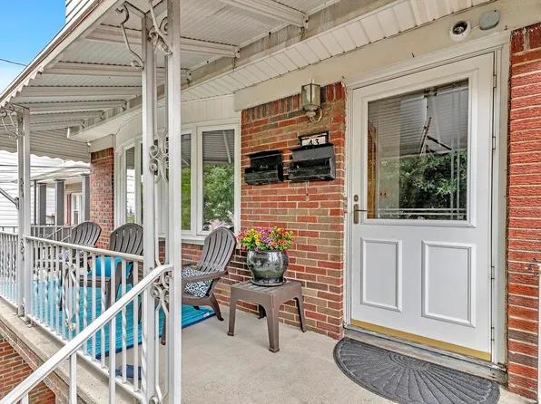 43 Trask Ave, Bayonne, NJ 07002