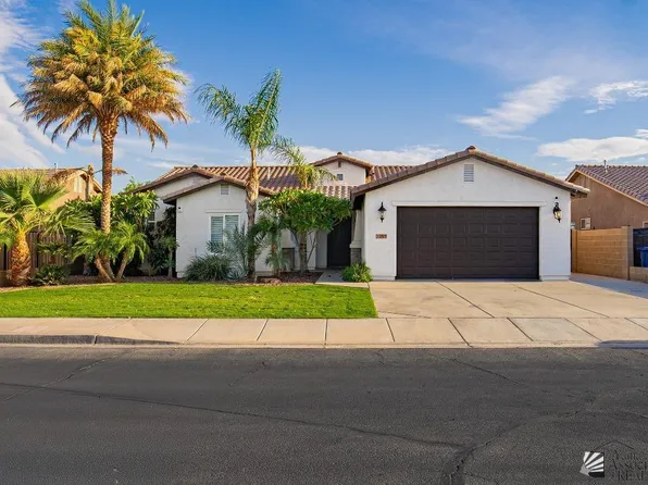 3789 W 38th Pl, Yuma, AZ 85365