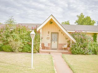813 Standifer Rd, Elk City, OK 73644