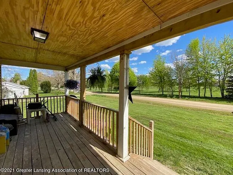 9040 E Parker Rd — Photo 26