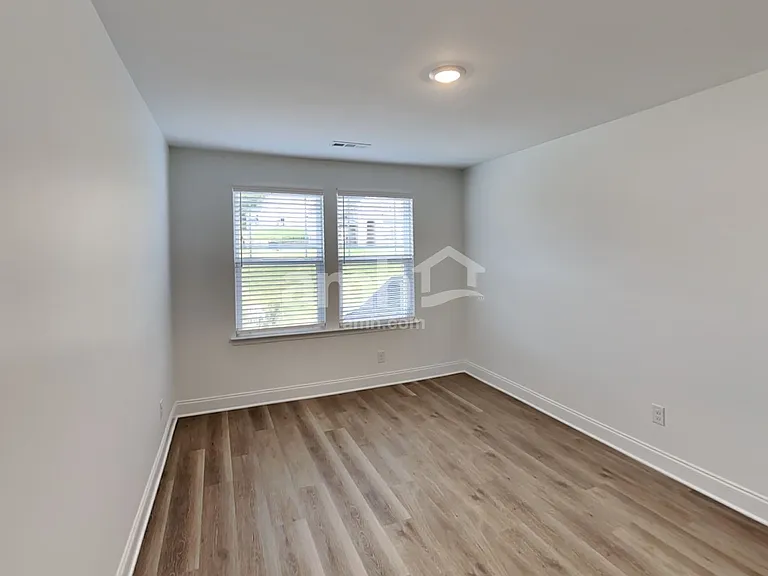 222 S Malayna Dr — Photo 24
