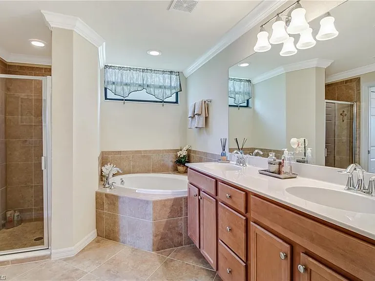 9514 Avellino Way #2116 — Photo 16