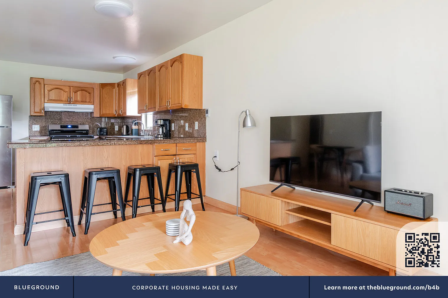 2 bed, 1.0 bath, 893 sqft, $4,560 — Photo 4