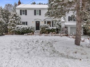 6 Mayfair Street, South Burlington, VT 05403