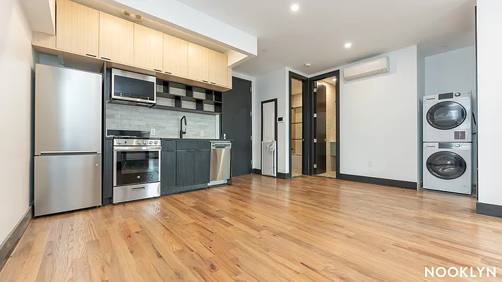 Rented by Nooklyn NYC LLC | media 1