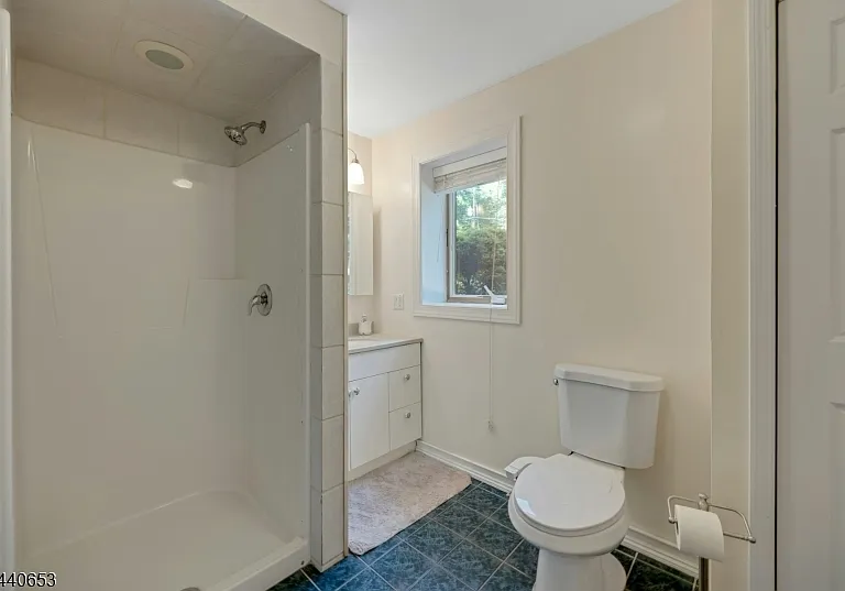 252 Mabel Pl — Photo 42