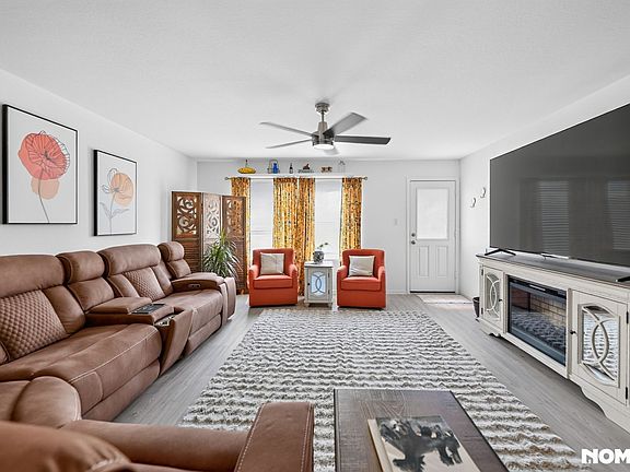 2nd image of 408 Heritage Groves Rd