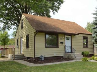 3120 Louise St, Rockford, IL 61103