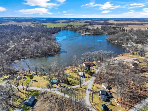 12815 S Lonoke Dr, Fort Wayne, IN 46818