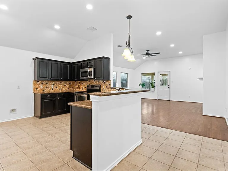15323 Redbud Berry Way — Photo 11