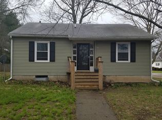 502 S Park St, Monticello, IL 61856
