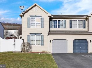 342 Crystal Rock Rd, Temple, PA 19560