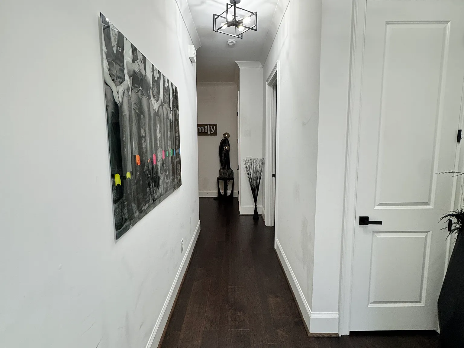 4 bed, 4069 sqft, $5,500 — Photo 3