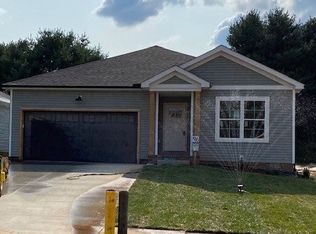 1964 Twilight Ave, Bowling Green, KY 42104