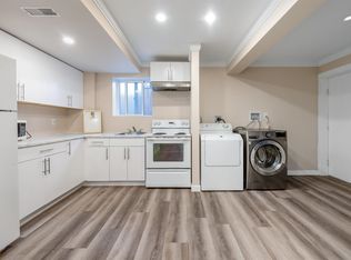 8940 Monroe Ave #BASEMENT, Burnaby, BC V3N4E6