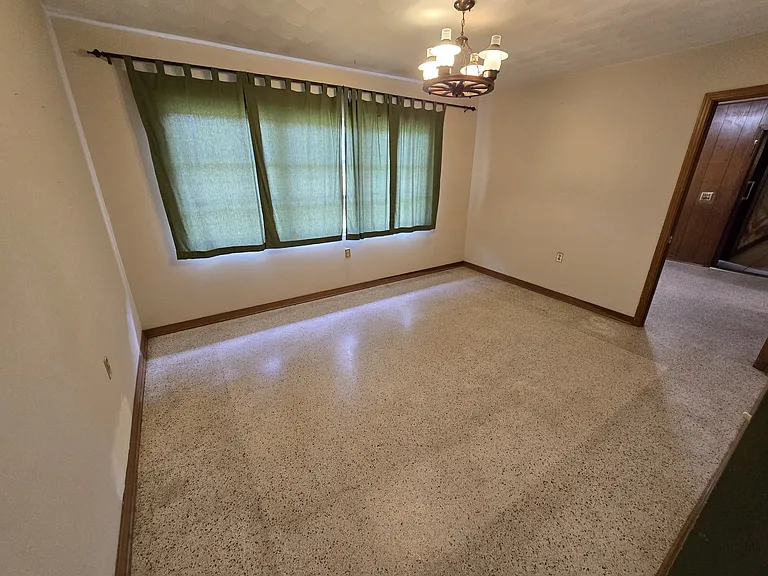 8710 Tatum Rd — Photo 9