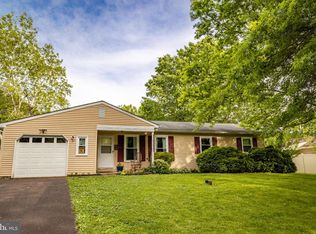 413 Fern Dr, Perkasie, PA 18944