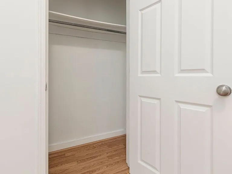 522 Zane Street — Photo 13
